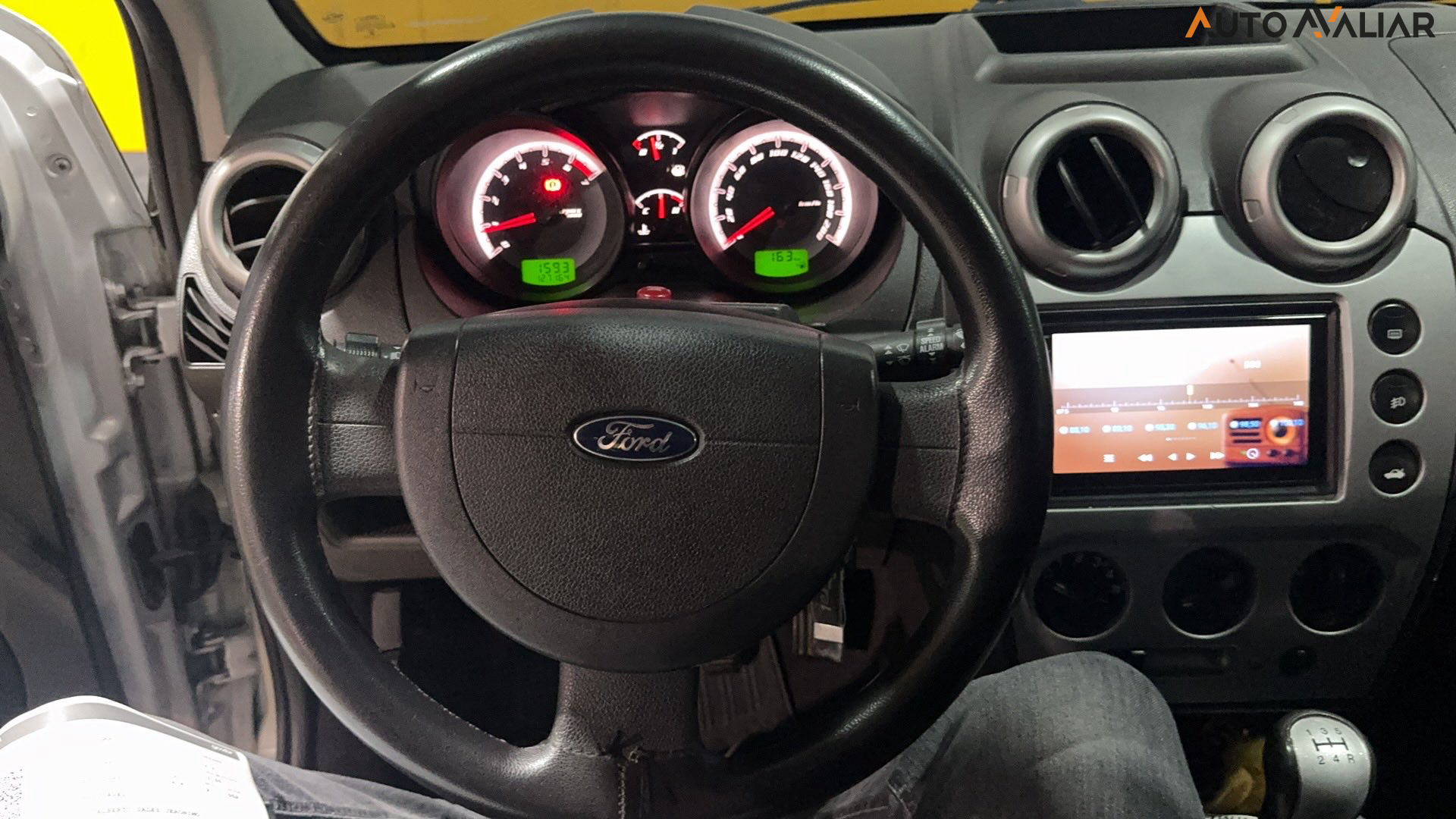 FORD FIESTA 1.6 ROCAM SE SEDAN 8V FLEX 4P MANUAL
