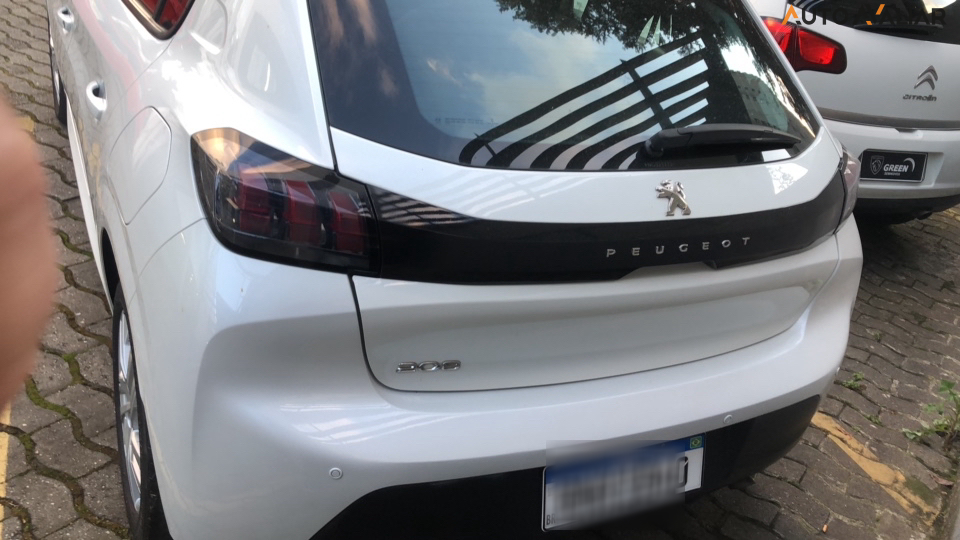 PEUGEOT 208 1.6 16V FLEX ACTIVE AT6