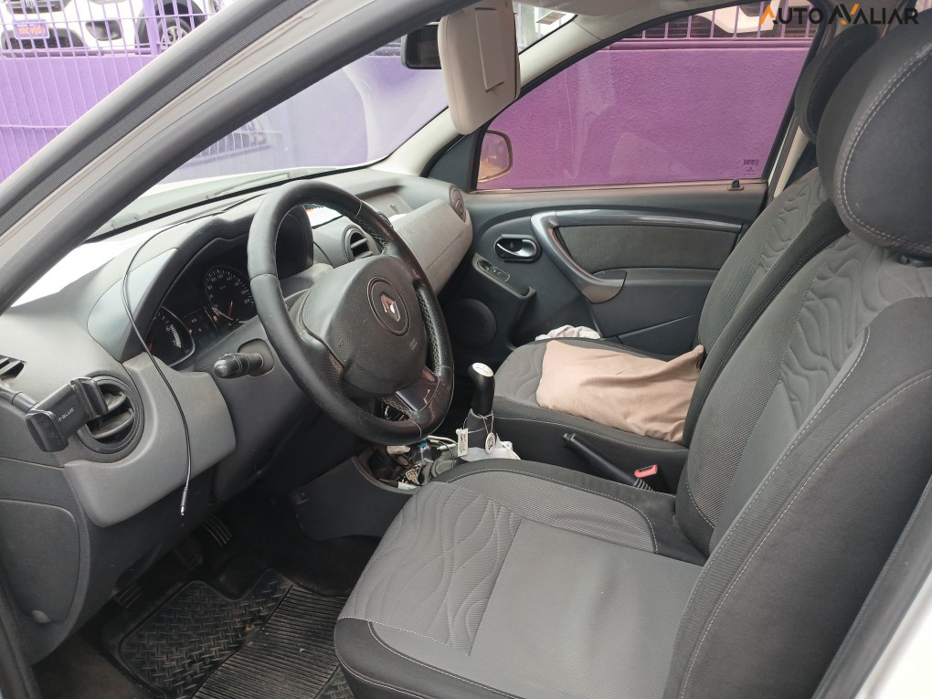 RENAULT DUSTER 1.6 DYNAMIQUE 4X2 16V FLEX 4P MANUAL
