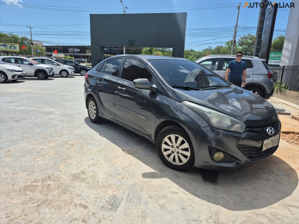 HYUNDAI HB20S 1.6 COMFORT PLUS 16V FLEX 4P MANUAL