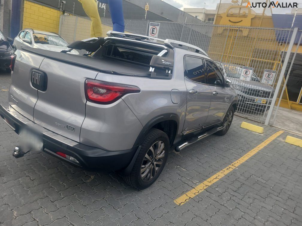 FIAT TORO 2.0 16V TURBO DIESEL RANCH 4WD AT9