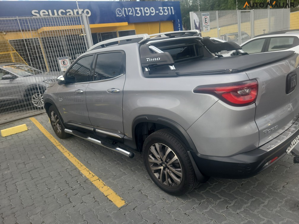 FIAT TORO 2.0 16V TURBO DIESEL RANCH 4WD AT9