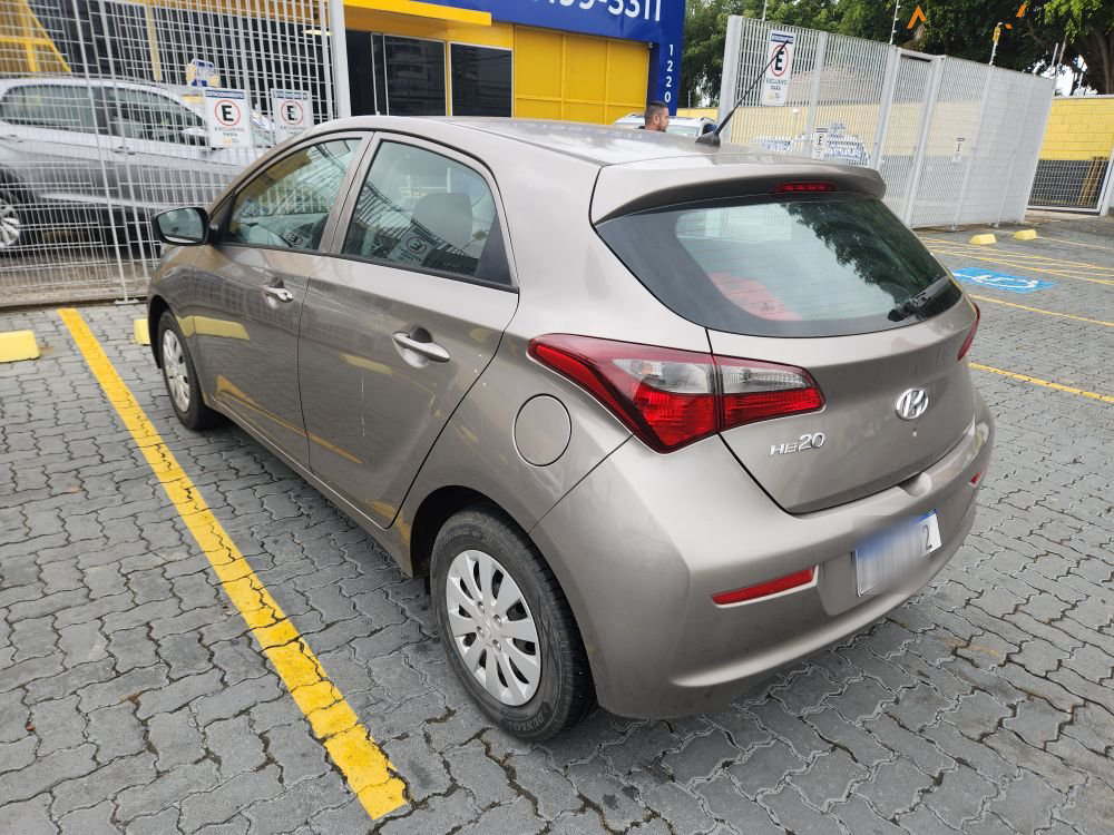 HYUNDAI HB20 1.0 UNIQUE 12V FLEX 4P MANUAL
