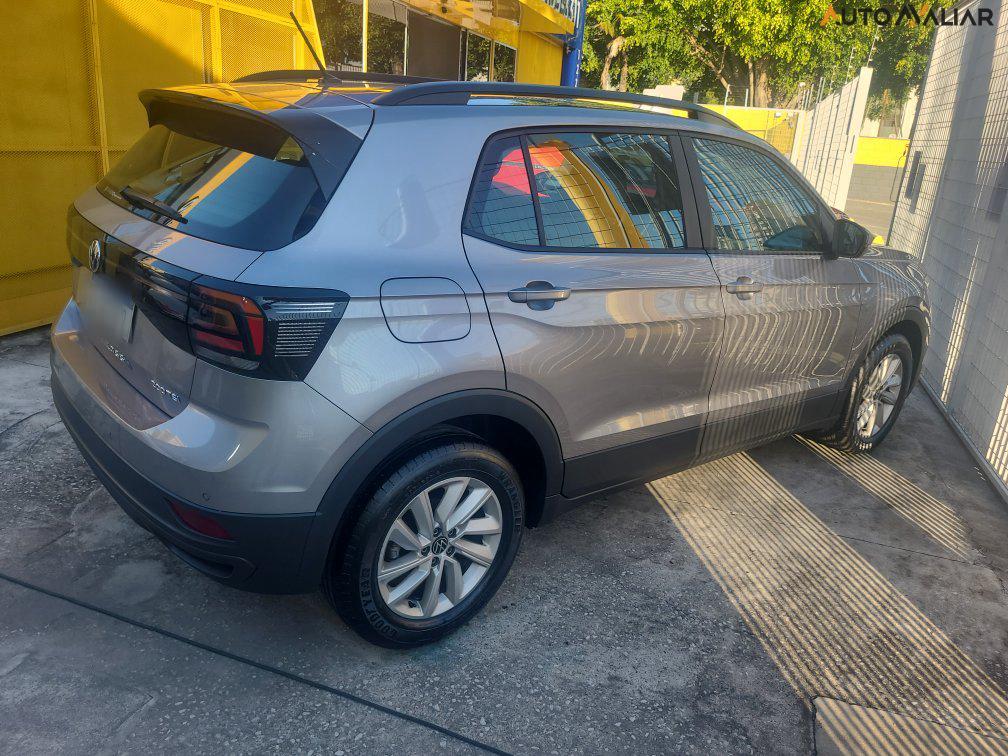 VOLKSWAGEN T-CROSS 1.0 200 TSI TOTAL FLEX AUTOMÁTICO