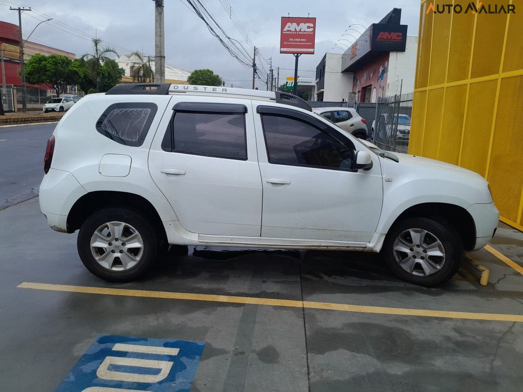 RENAULT DUSTER 1.6 DYNAMIQUE 4X2 16V FLEX 4P MANUAL