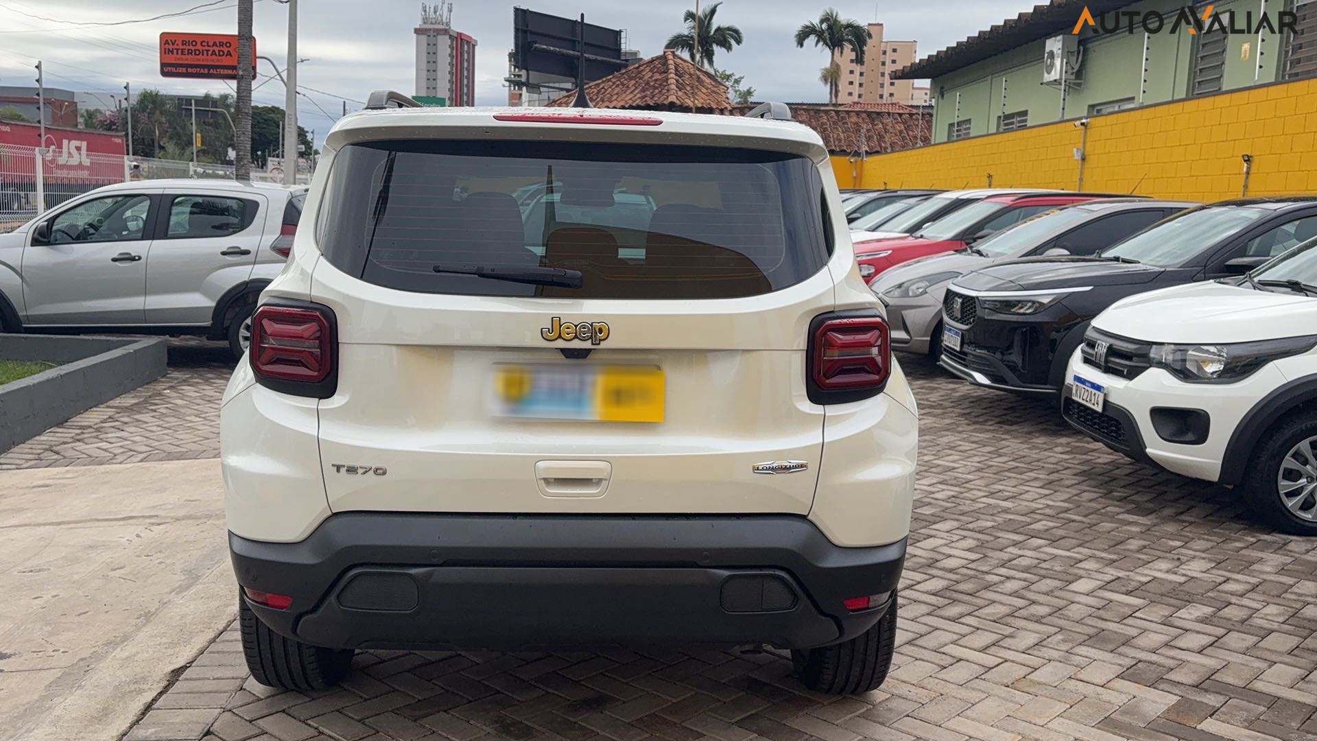 JEEP RENEGADE 1.3 T270 TURBO FLEX LONGITUDE AT6