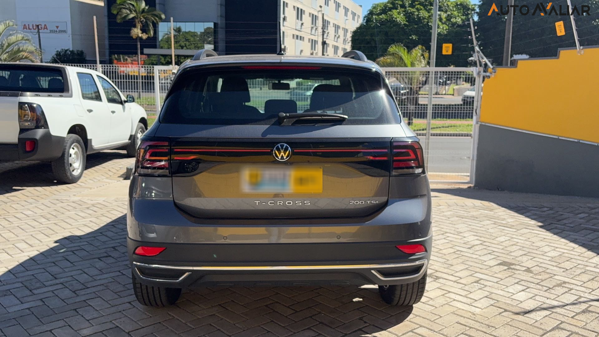 VOLKSWAGEN T-CROSS 1.0 200 TSI TOTAL FLEX COMFORTLINE AUTOMÁTICO