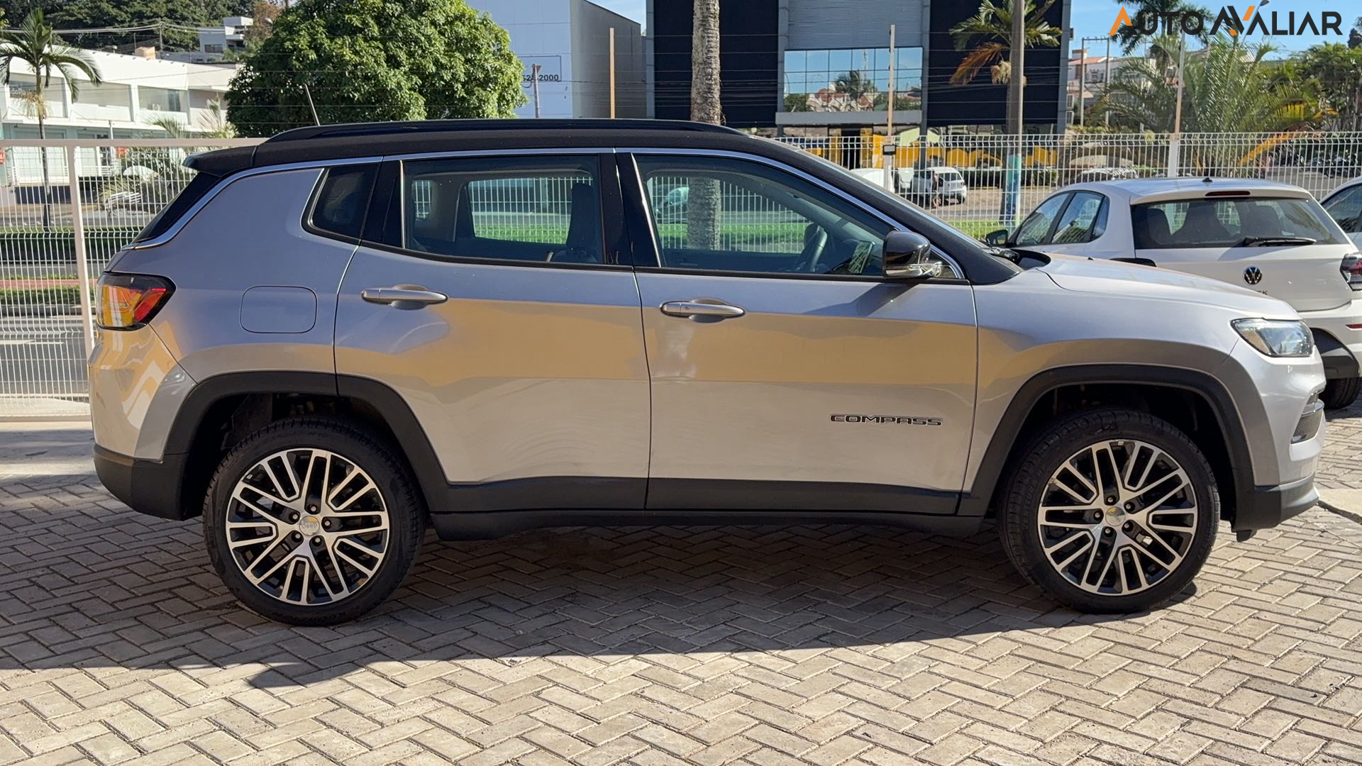 JEEP COMPASS 1.3 T270 TURBO FLEX LIMITED AT6