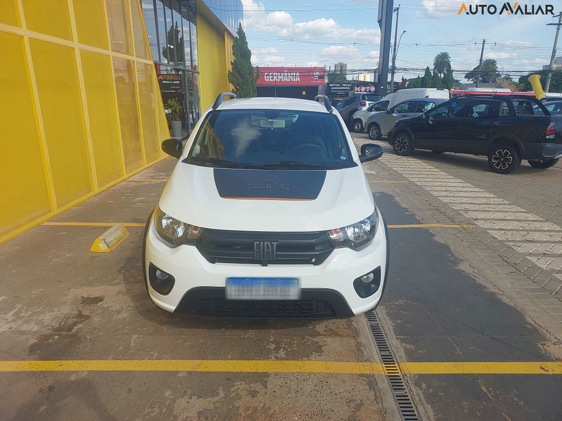 FIAT MOBI 1.0 EVO FLEX TREKKING MANUAL