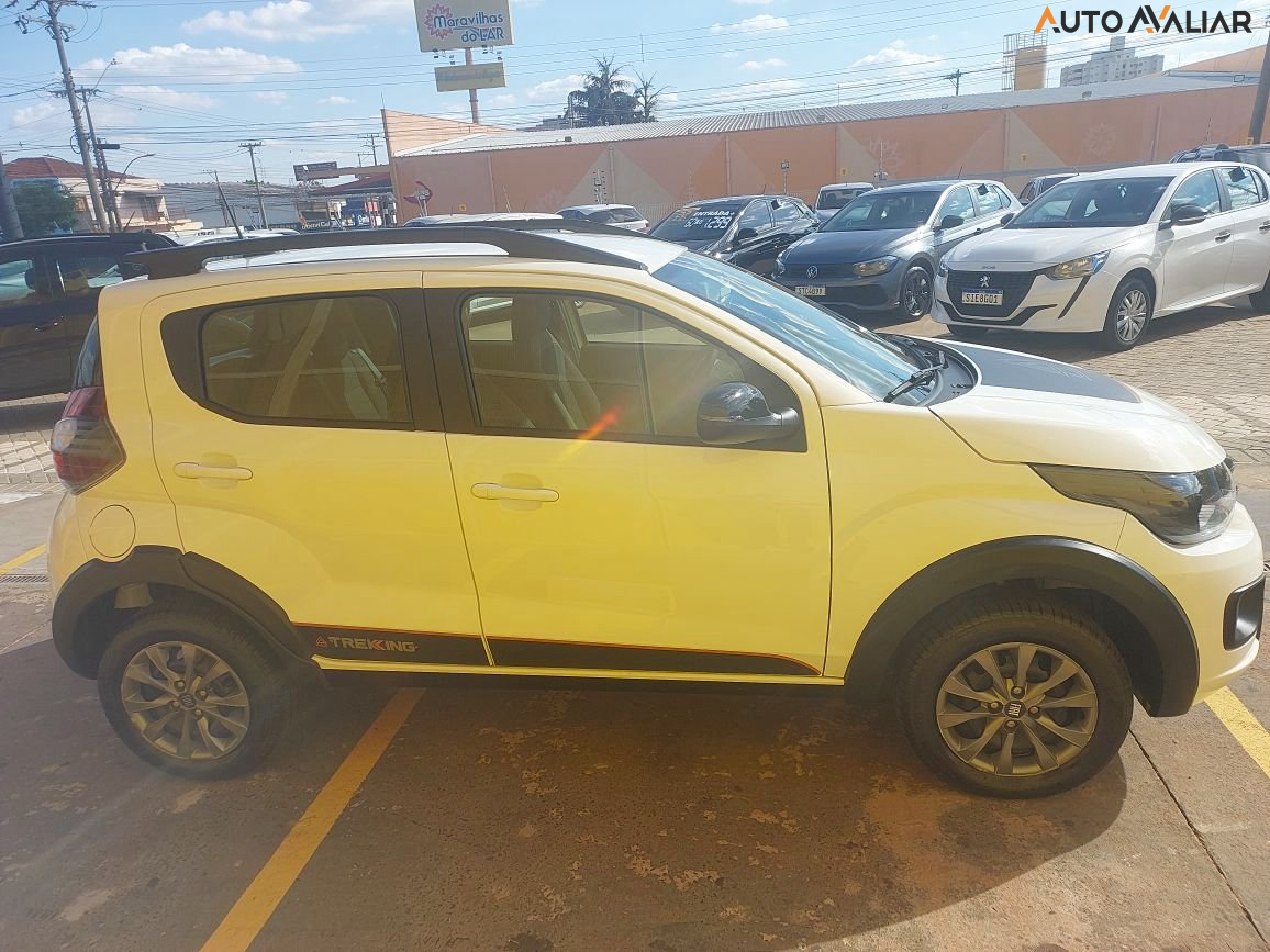 FIAT MOBI 1.0 EVO FLEX TREKKING MANUAL
