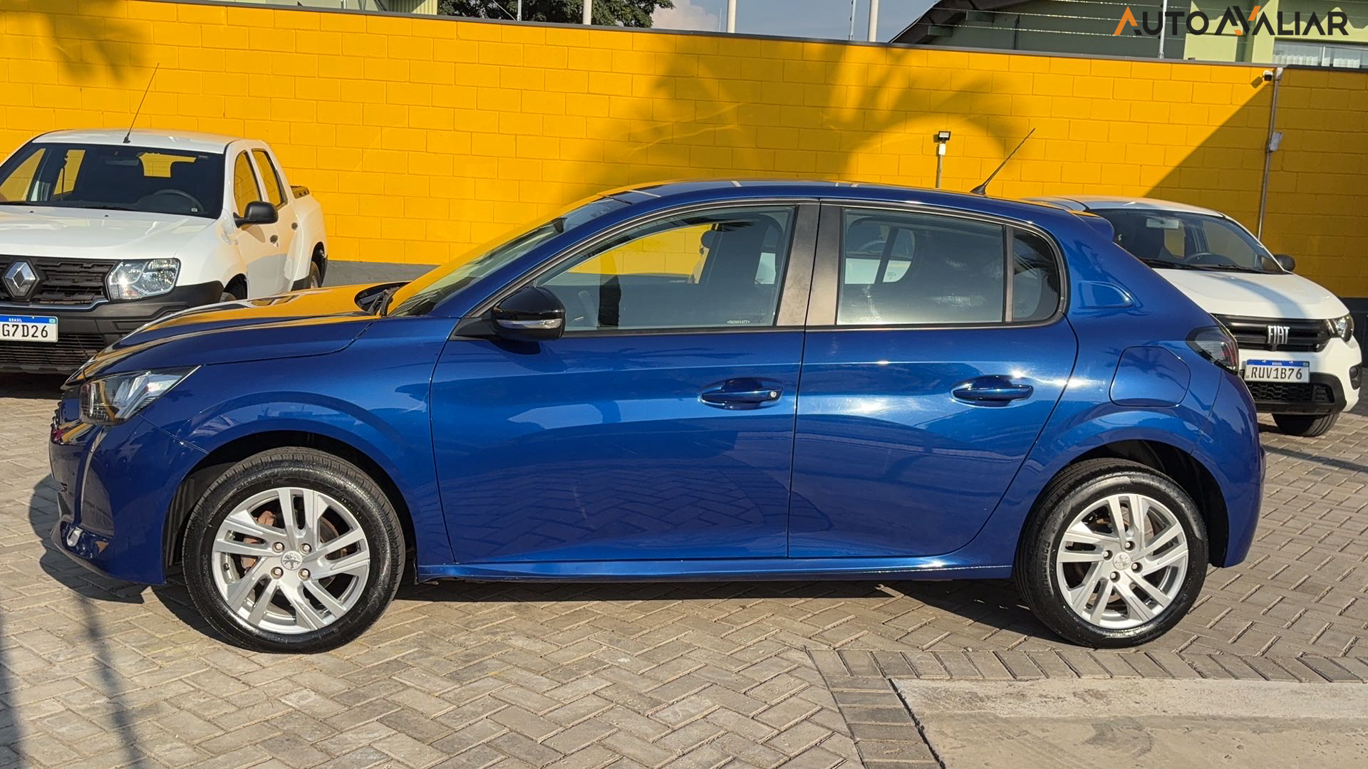 PEUGEOT 208 1.6 16V FLEX ACTIVE AT6