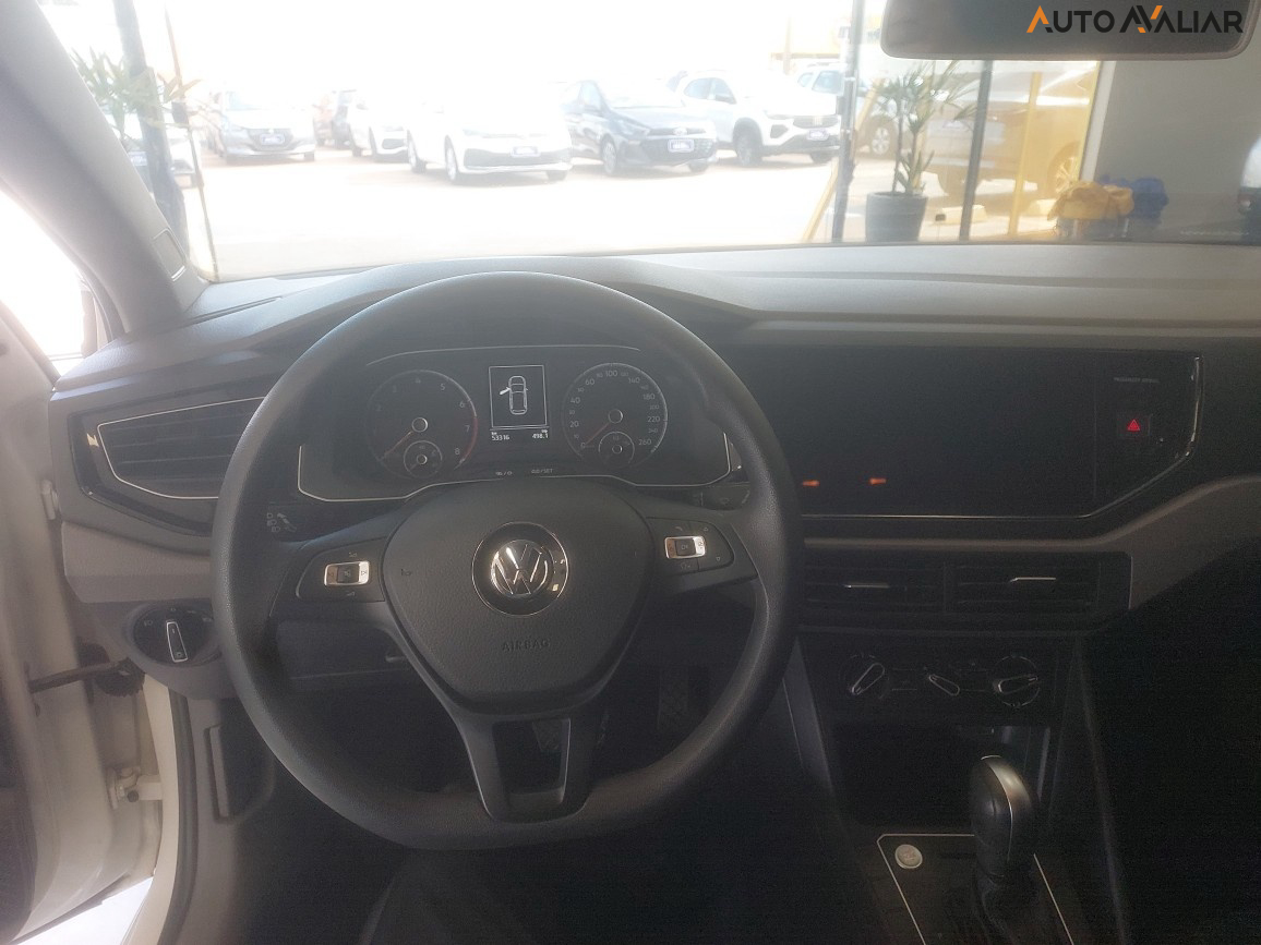VOLKSWAGEN POLO 1.0 200 TSI COMFORTLINE AUTOMATICO