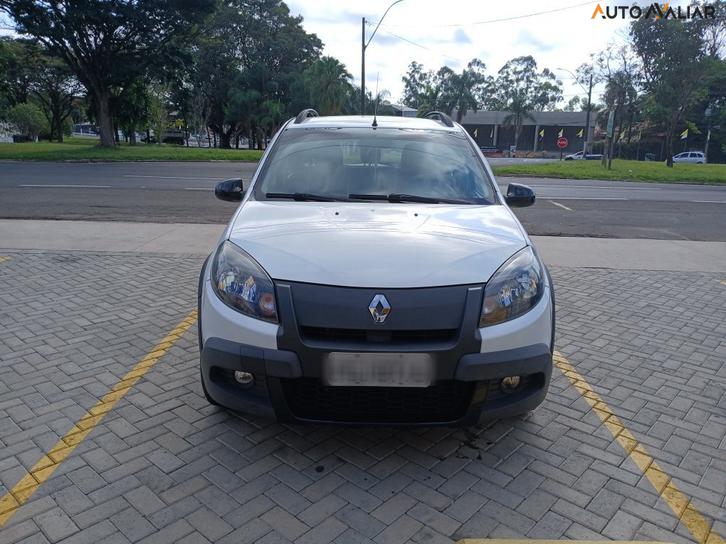 RENAULT SANDERO 1.6 STEPWAY TWEED 8V FLEX 4P MANUAL