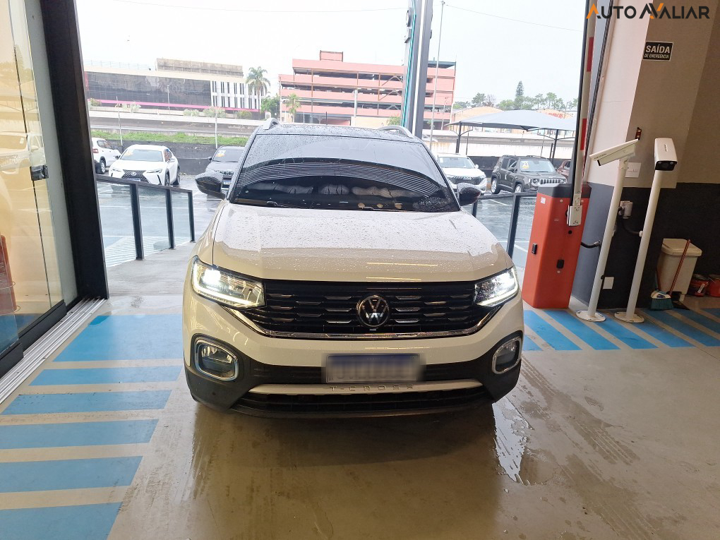 VOLKSWAGEN T-CROSS 1.4 250 TSI TOTAL FLEX HIGHLINE AUTOMÁTICO