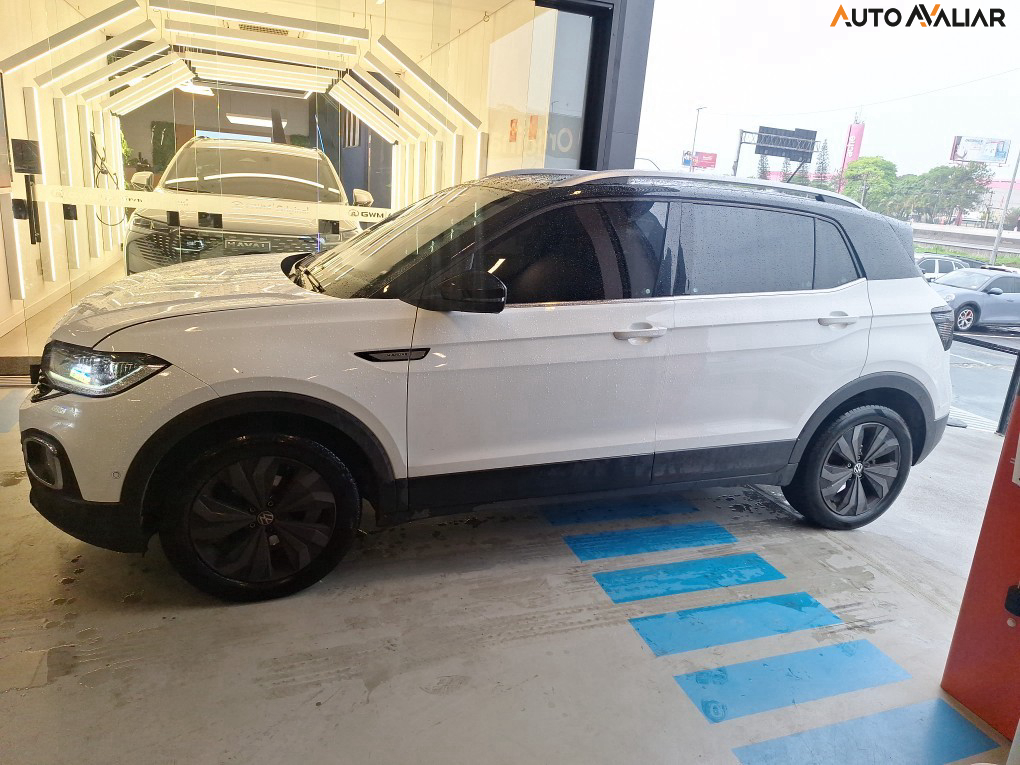 VOLKSWAGEN T-CROSS 1.4 250 TSI TOTAL FLEX HIGHLINE AUTOMÁTICO