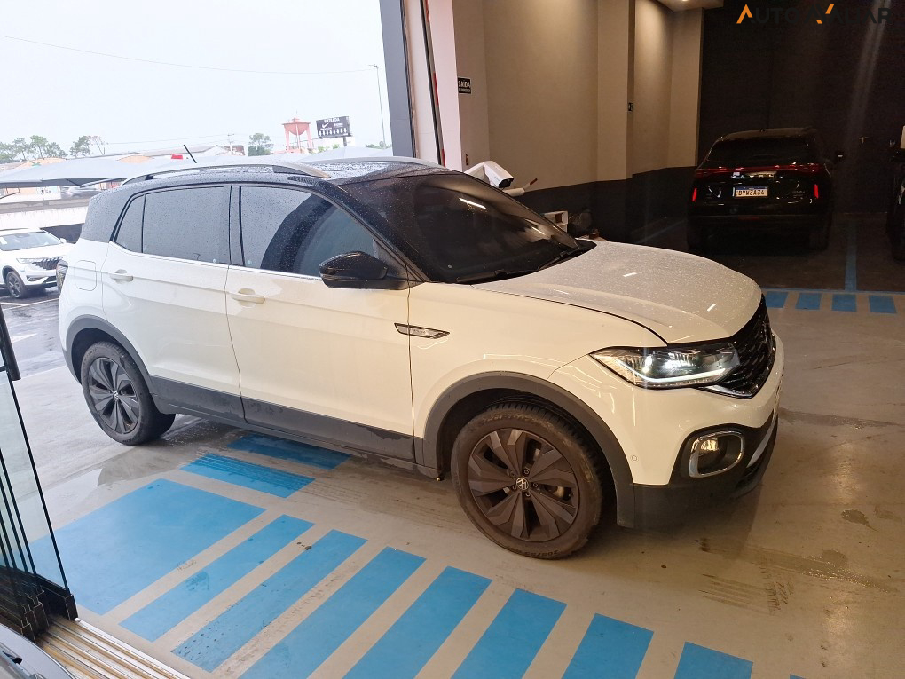 VOLKSWAGEN T-CROSS 1.4 250 TSI TOTAL FLEX HIGHLINE AUTOMÁTICO