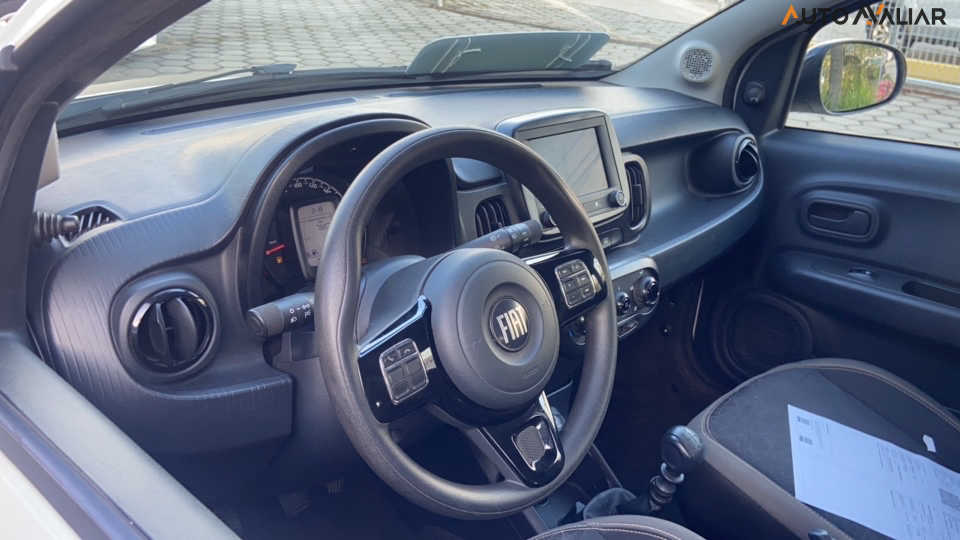 FIAT MOBI 1.0 EVO FLEX TREKKING MANUAL