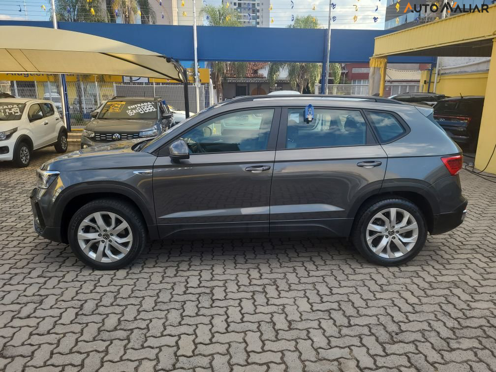 VOLKSWAGEN TAOS 1.4 250 TSI TOTAL FLEX COMFORTLINE AUTOMÁTICO