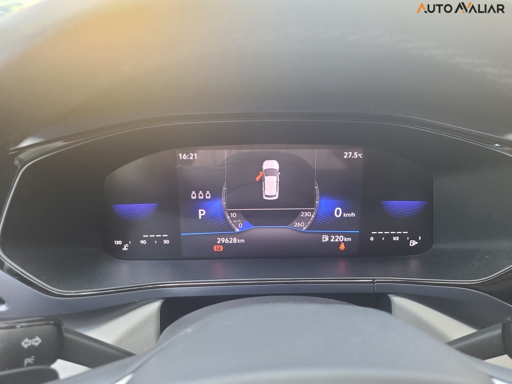 VOLKSWAGEN TAOS 1.4 250 TSI TOTAL FLEX COMFORTLINE AUTOMÁTICO