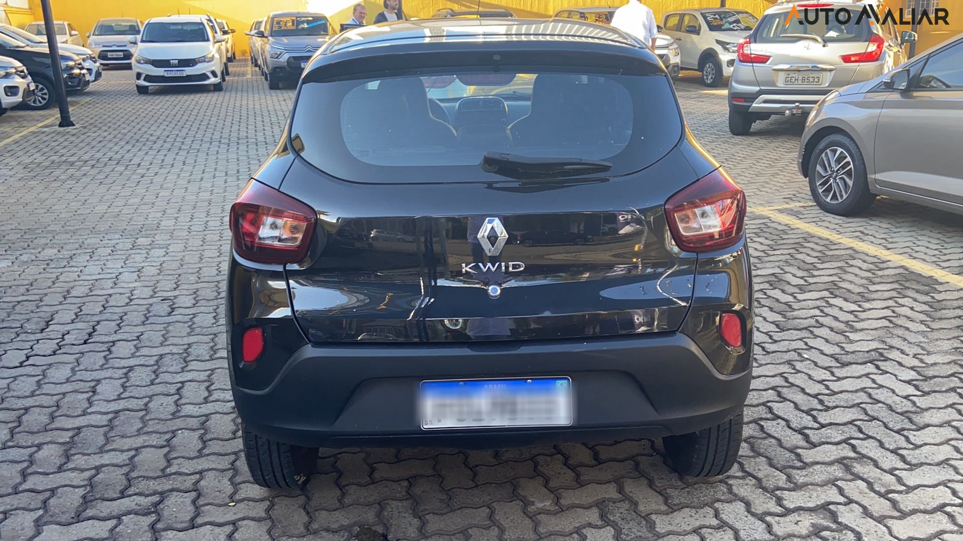 RENAULT KWID 1.0 12V SCE FLEX INTENSE MANUAL