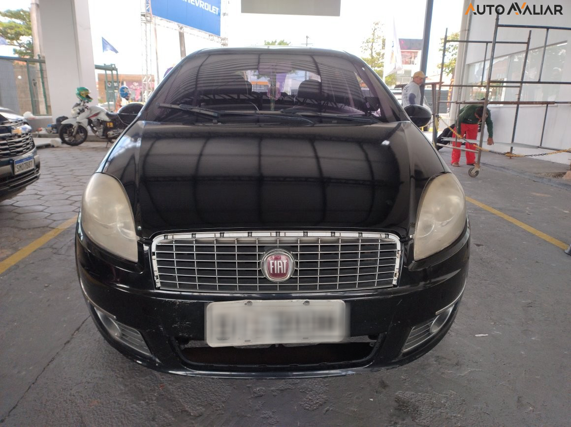 FIAT LINEA 1.8 ESSENCE 16V FLEX 4P MANUAL