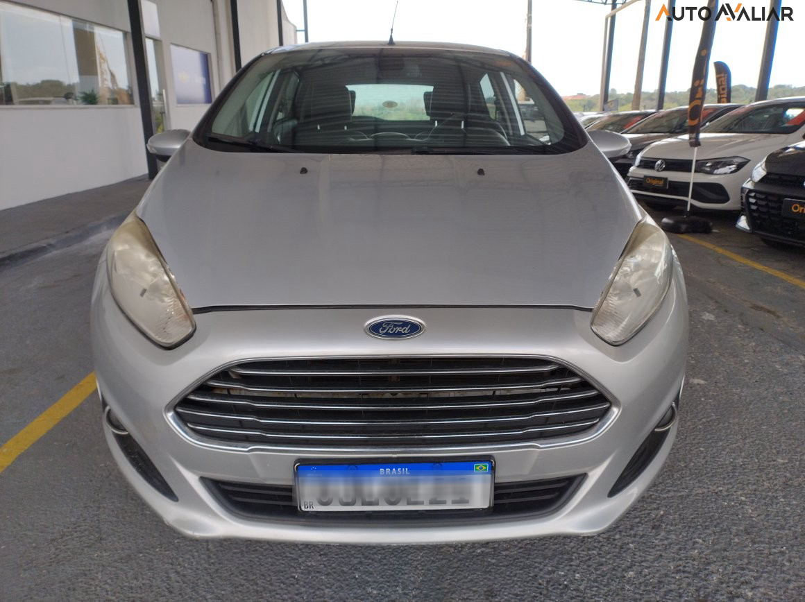 FORD FIESTA 1.6 TITANIUM HATCH 16V FLEX 4P POWERSHIFT