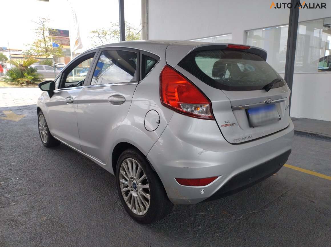 FORD FIESTA 1.6 TITANIUM HATCH 16V FLEX 4P POWERSHIFT