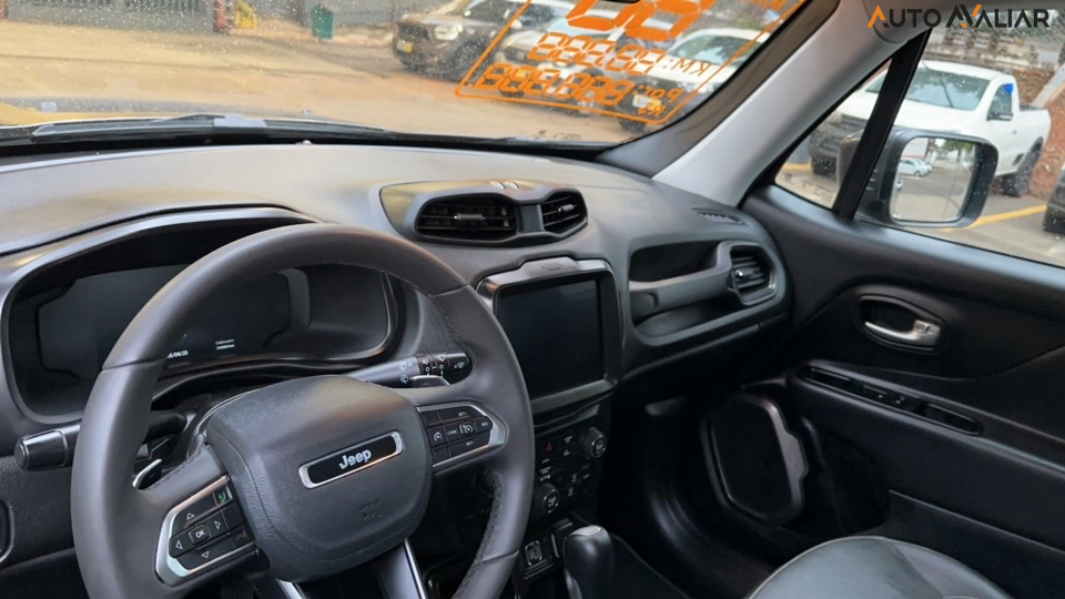 JEEP RENEGADE 1.3 T270 TURBO FLEX LONGITUDE AT6