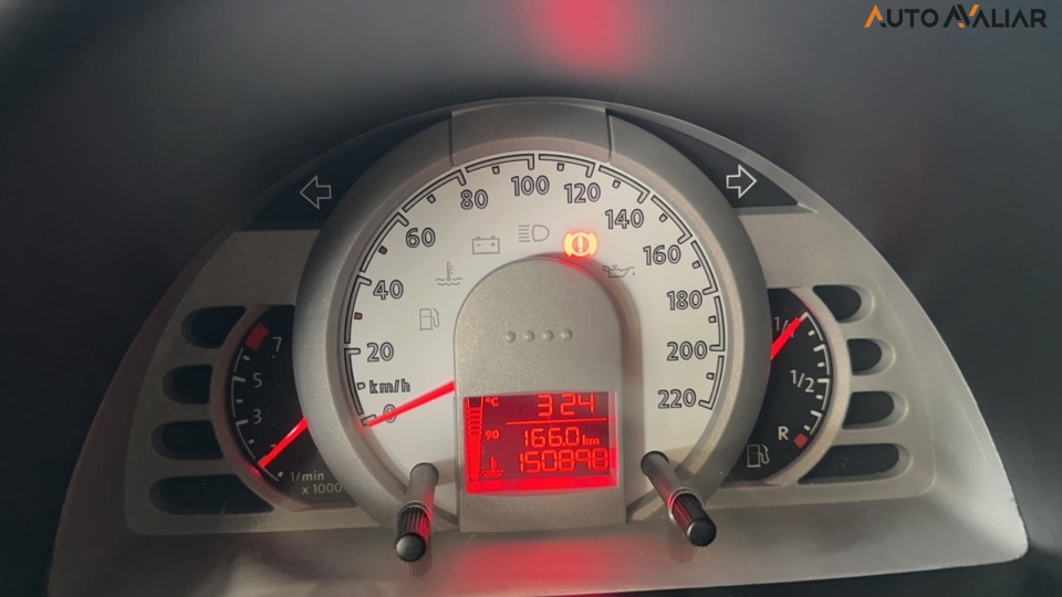 VOLKSWAGEN FOX 1.6 MI PLUS 8V FLEX 4P MANUAL