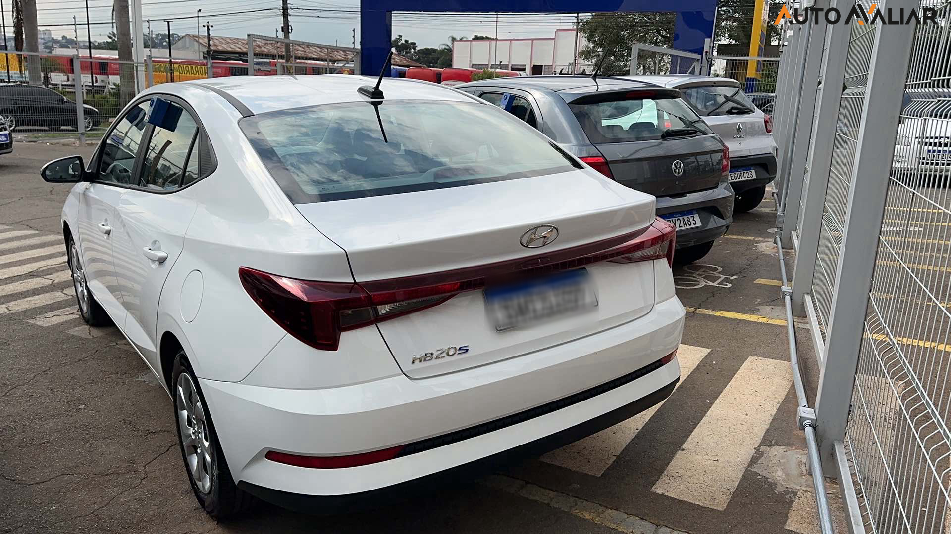 HYUNDAI HB20S 1.0 12V FLEX COMFORT PLUS MANUAL
