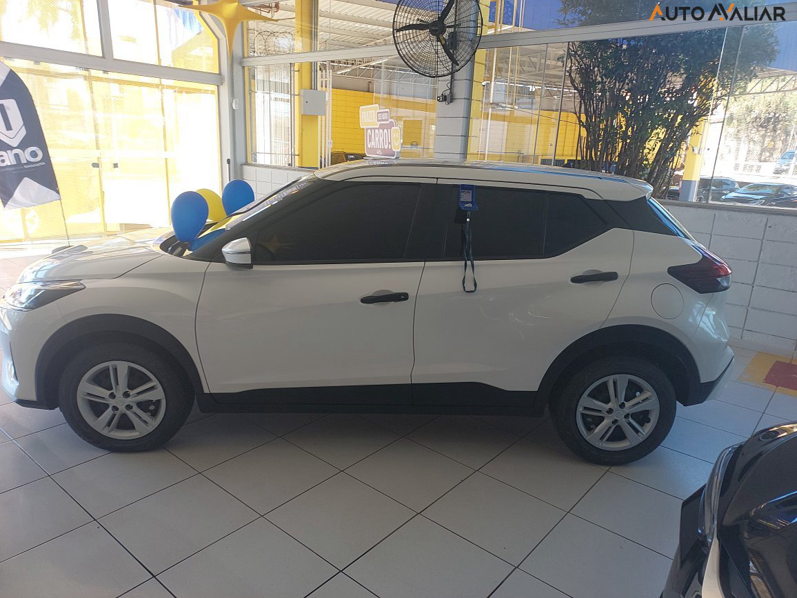 NISSAN KICKS 1.6 16V FLEXSTART ACTIVE XTRONIC
