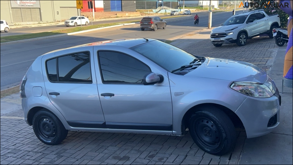 RENAULT SANDERO 1.6 EXPRESSION 8V FLEX 4P MANUAL