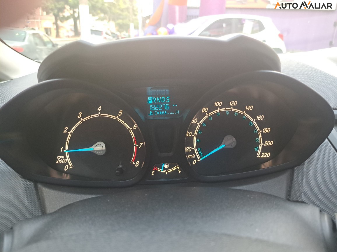 FORD FIESTA 1.6 SE HATCH 16V FLEX 4P AUTOMATICO