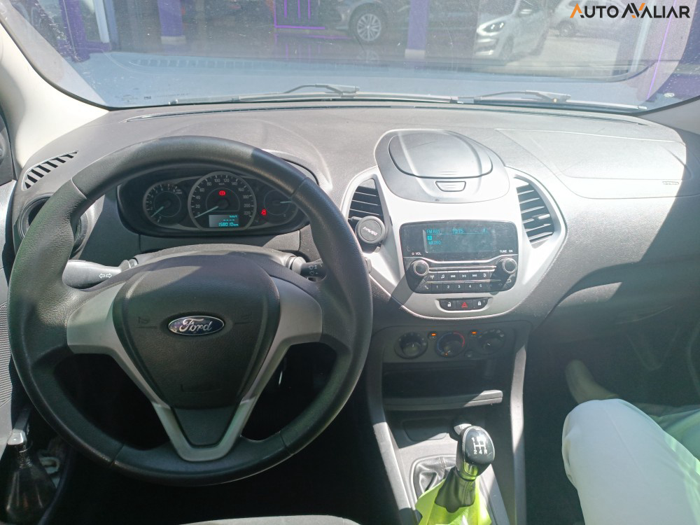 FORD KA 1.0 TI-VCT FLEX SE SEDAN MANUAL