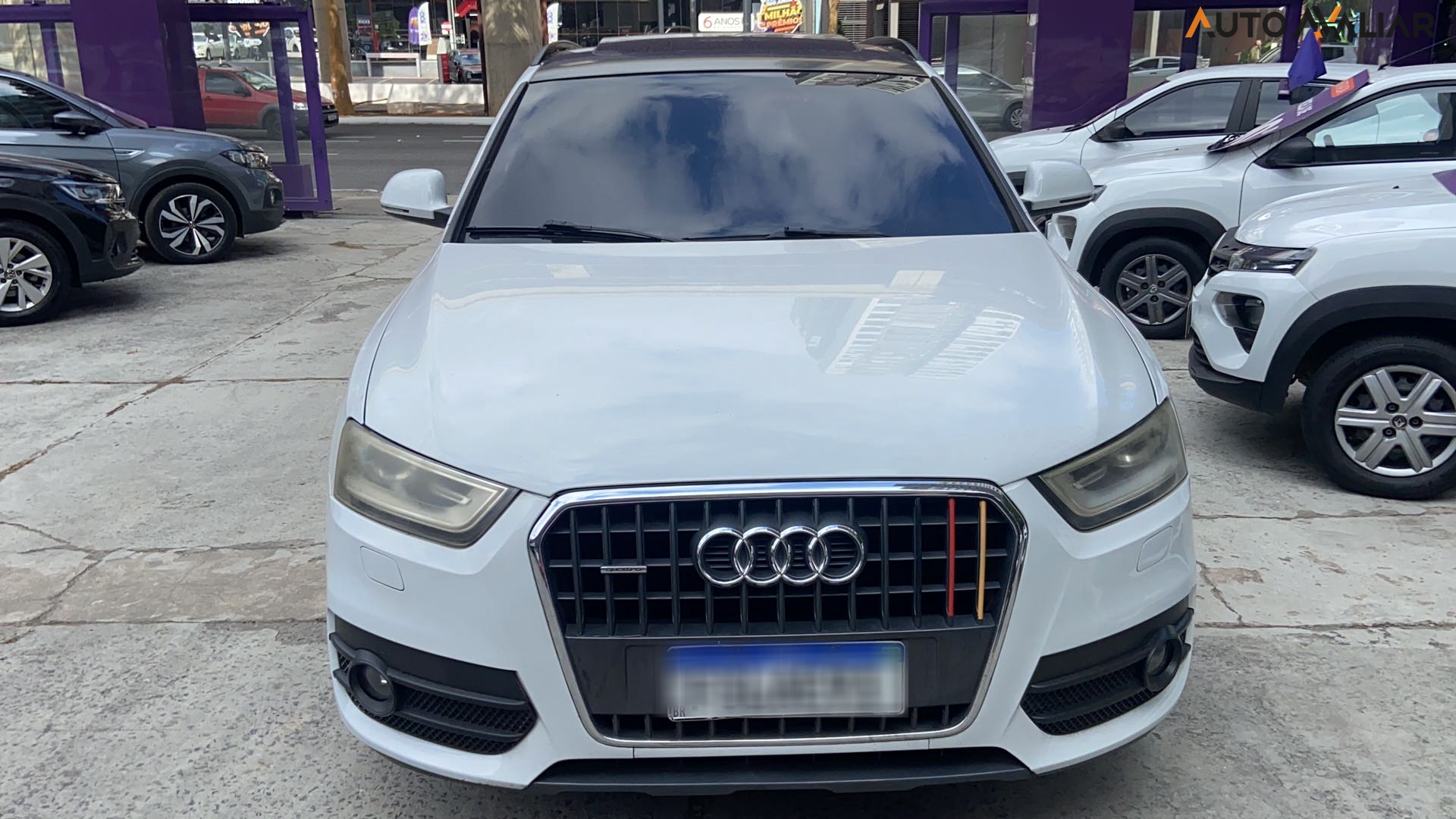 AUDI Q3 2.0 TFSI AMBIENTE QUATTRO 4P GASOLINA S TRONIC