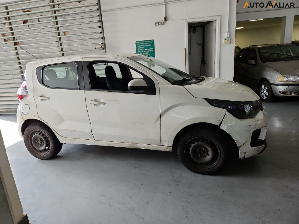 FIAT MOBI 1.0 EVO FLEX LIKE. MANUAL