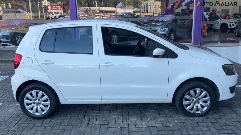 VOLKSWAGEN FOX 1.0 MI 8V FLEX 4P MANUAL