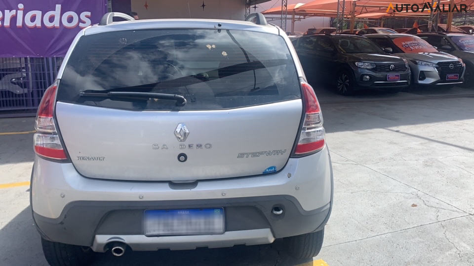 RENAULT SANDERO 1.6 STEPWAY 8V FLEX 4P MANUAL