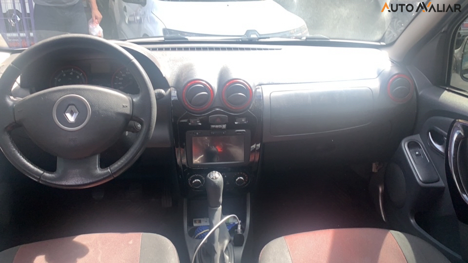 RENAULT SANDERO 1.6 STEPWAY 8V FLEX 4P MANUAL