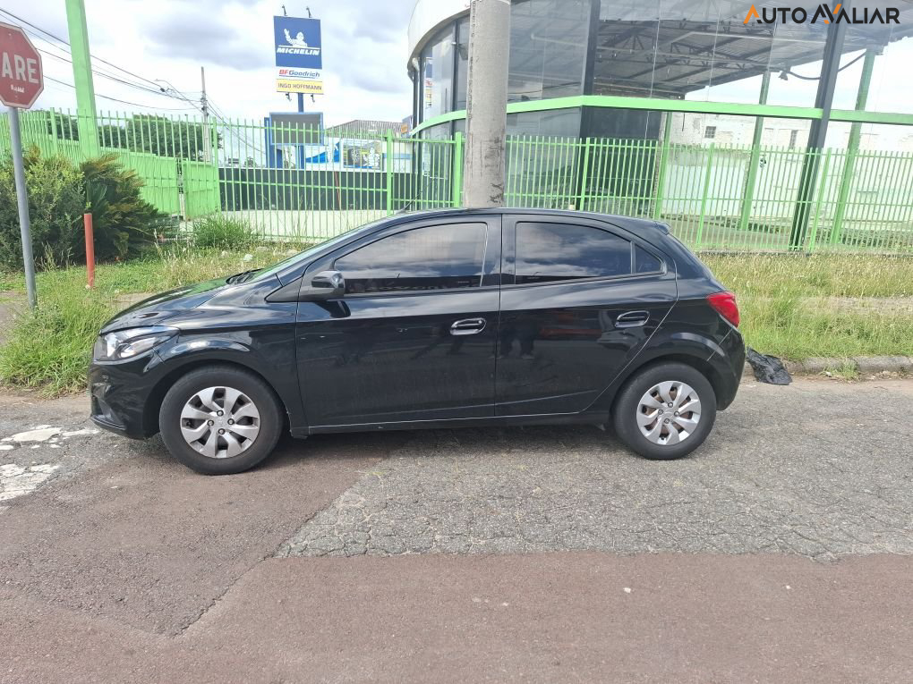 CHEVROLET ONIX 1.0 MPFI LT 8V FLEX 4P MANUAL