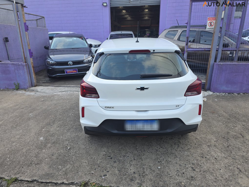 CHEVROLET ONIX 1.0 FLEX LT MANUAL