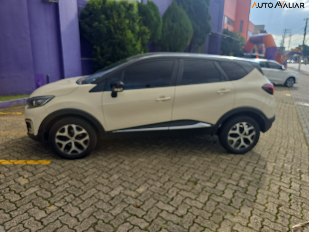 RENAULT CAPTUR 1.6 16V SCE FLEX LIFE X-TRONIC