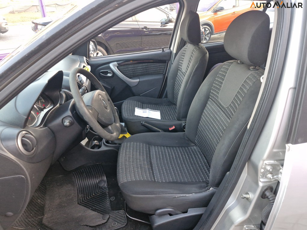 RENAULT SANDERO 1.6 PRIVILEGE 16V FLEX 4P MANUAL