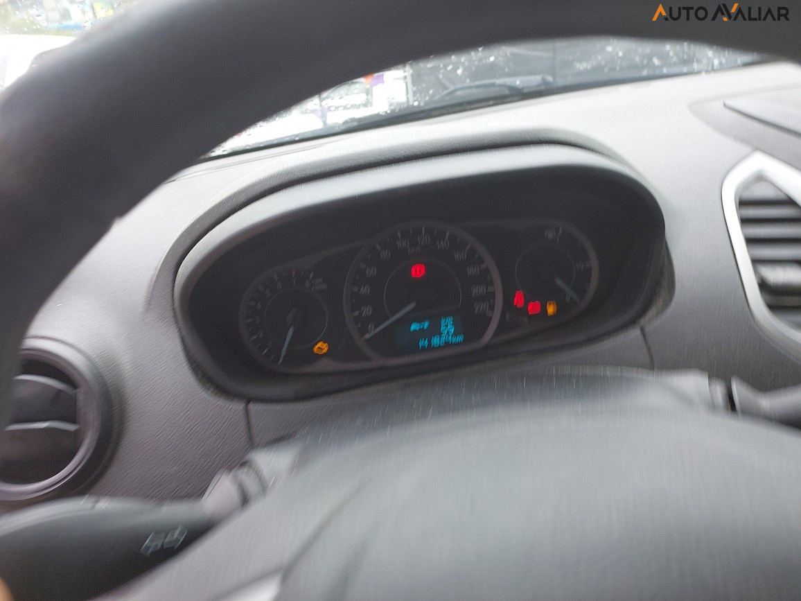 FORD KA KA HATCH SE 1.0 12V FLEX 4P C/AR