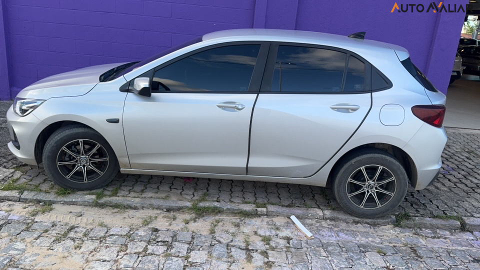 CHEVROLET ONIX 1.0 MT LT2 HB