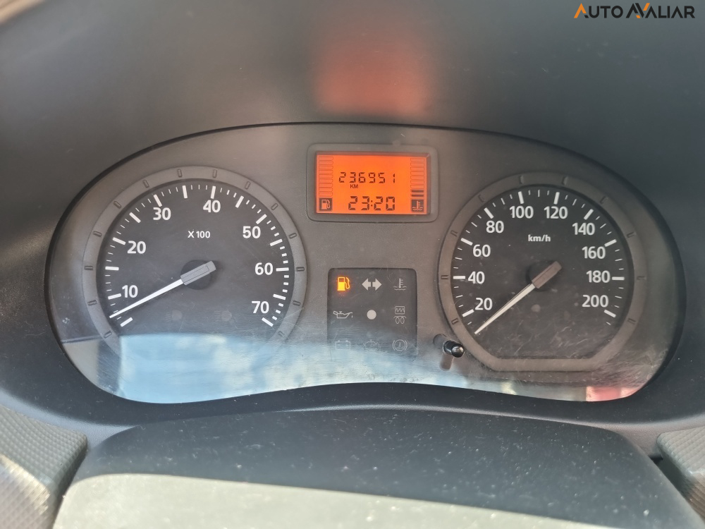 RENAULT SANDERO 1.0 AUTHENTIQUE 16V FLEX 4P MANUAL