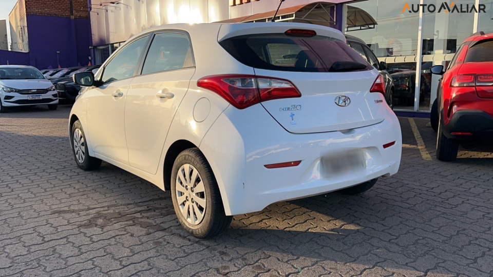 HYUNDAI HB20 1.6 COMFORT PLUS 16V FLEX 4P MANUAL