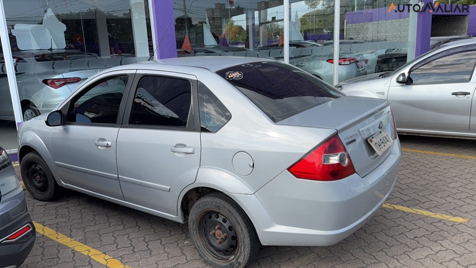 FORD FIESTA 1.0 MPI SEDAN 8V FLEX 4P MANUAL