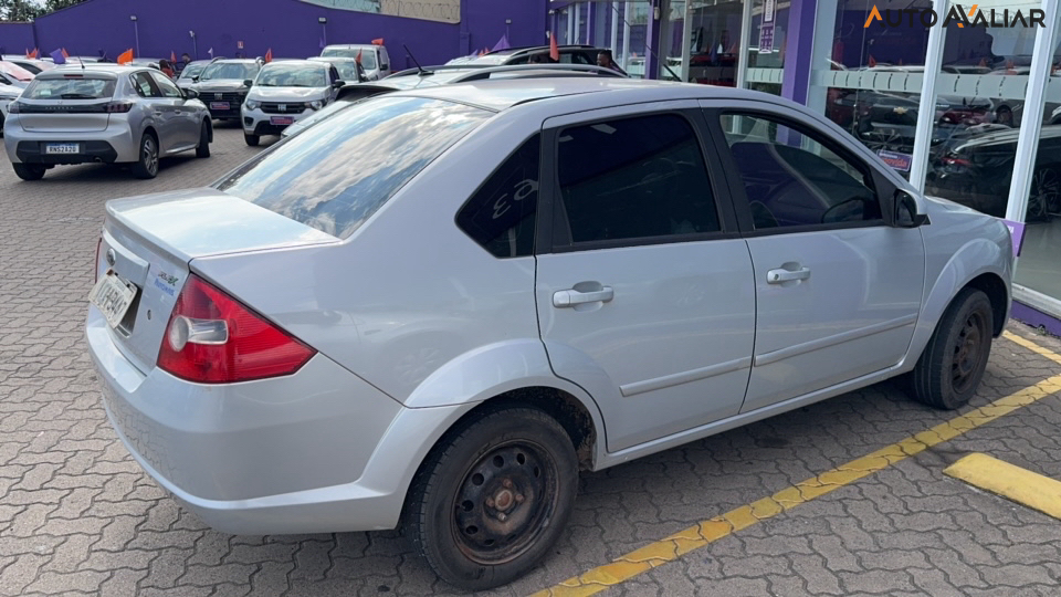 FORD FIESTA 1.0 MPI SEDAN 8V FLEX 4P MANUAL