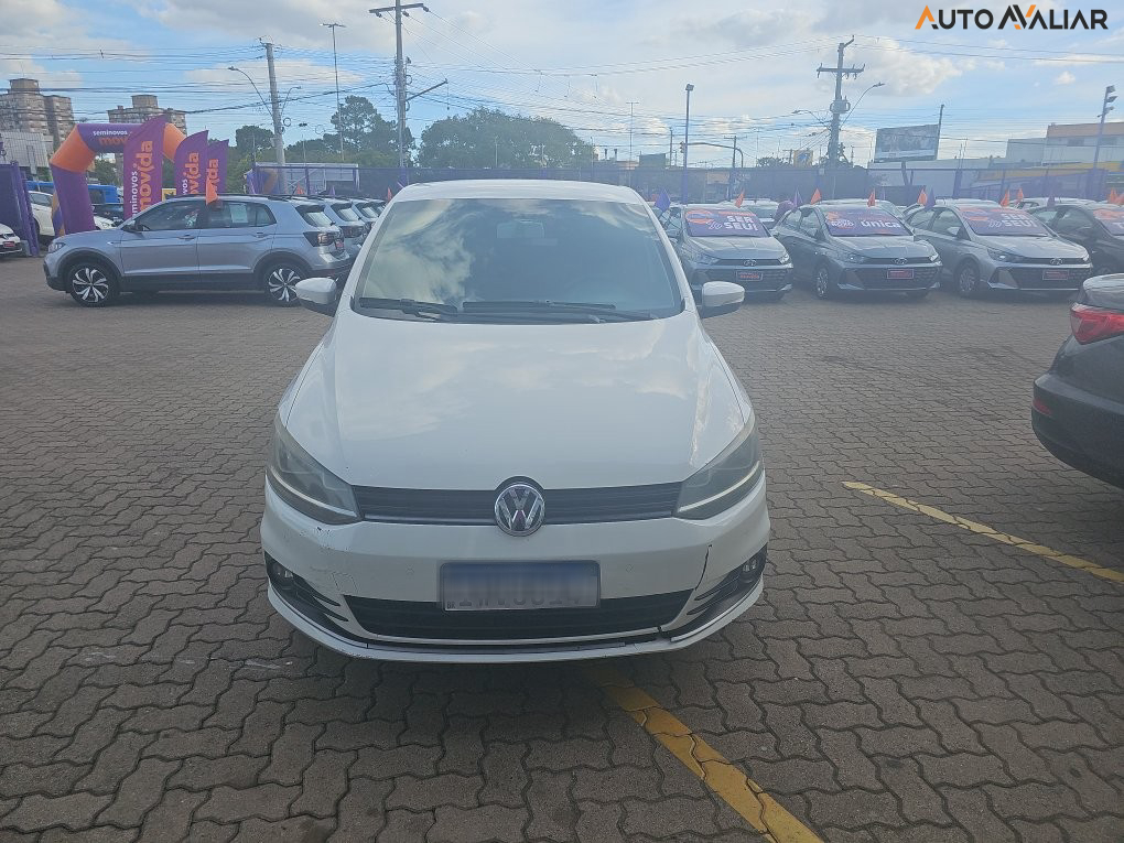 VOLKSWAGEN FOX 1.0 MPI COMFORTLINE 12V FLEX 4P MANUAL